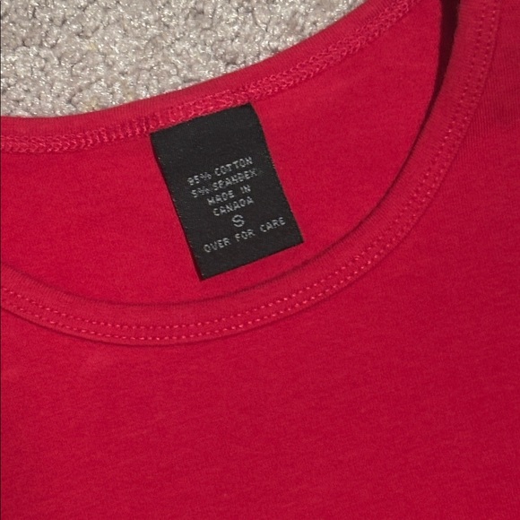 Red top - Picture 2 of 2